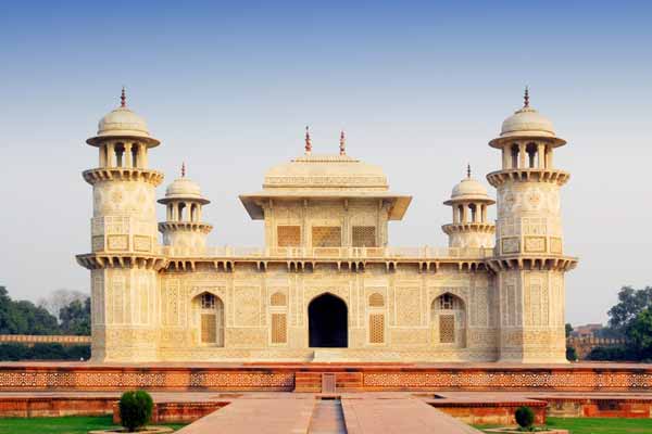 Itimad-ud-daula's Tomb 