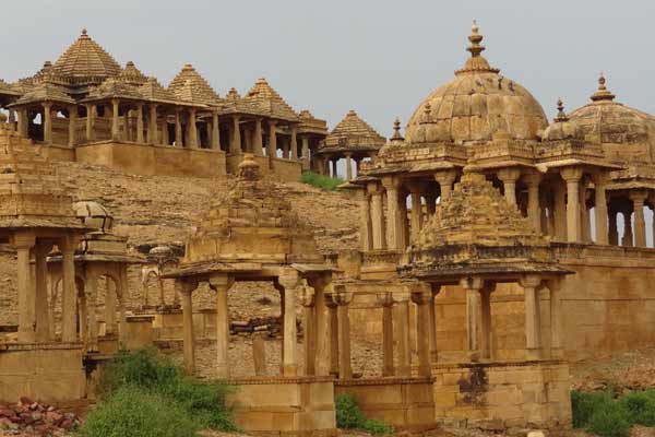 viajes a india desde Uruguay